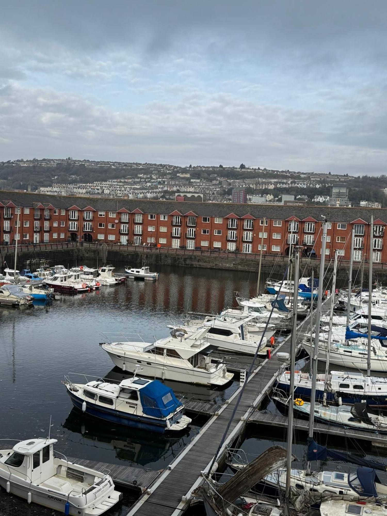 Havilah House- Stunning 2-bed By The And Marina