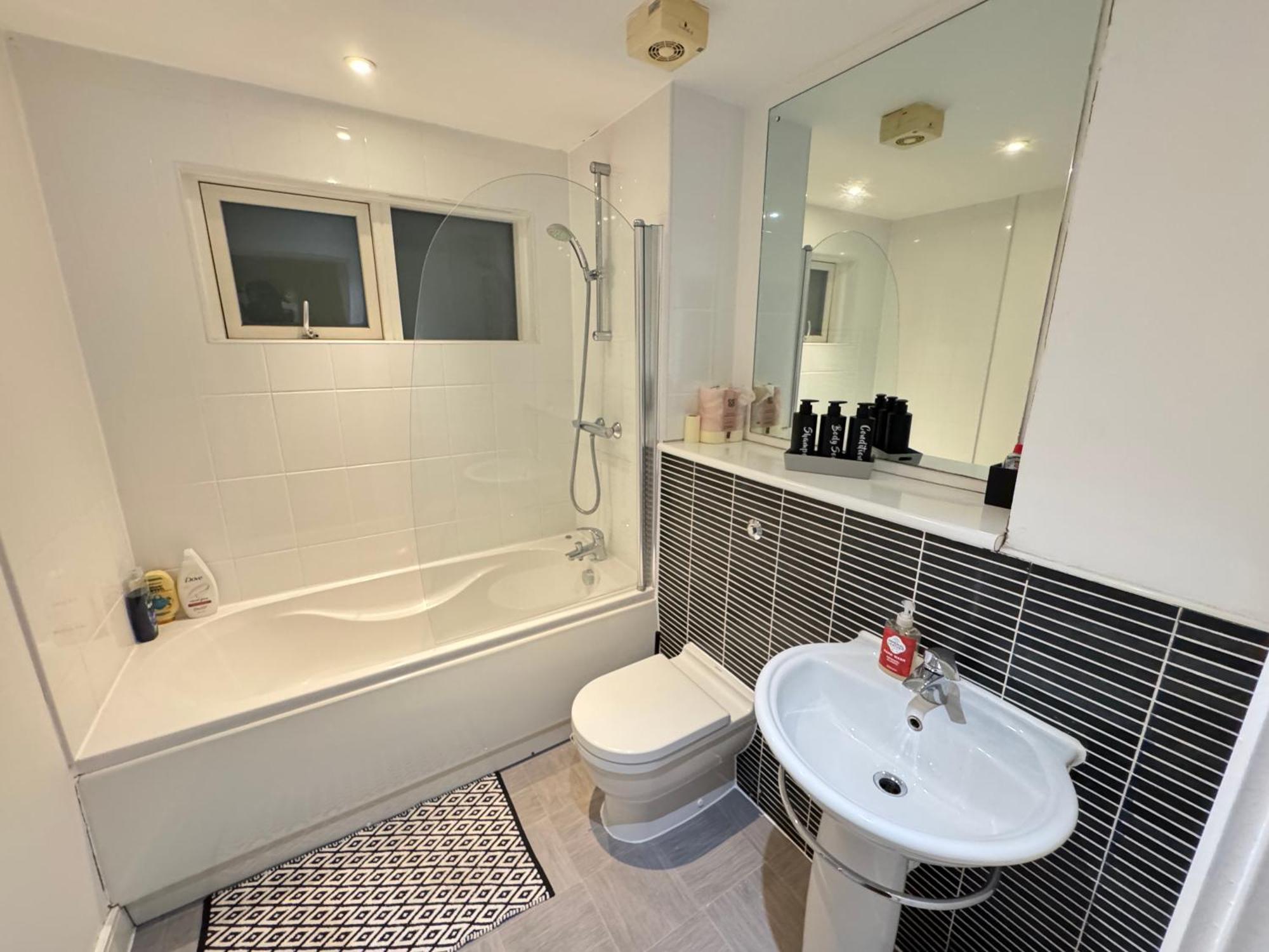 Havilah House- Stunning 2-bed By The And Marina Swansea